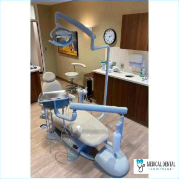 Pelton & CraneSpirit 3300 Operatory Patient Chair & Helios Light Operatory Dental Package